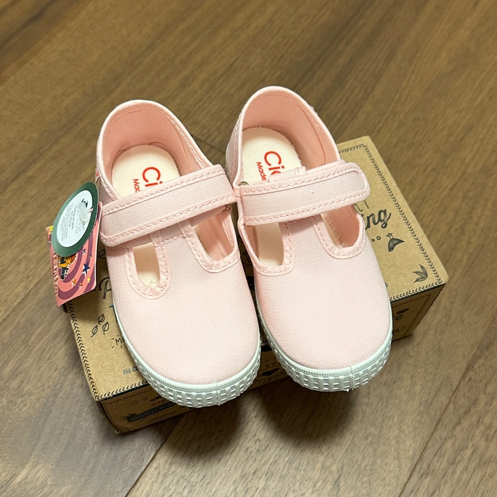 Cienta Kids Light Pink Sneakers